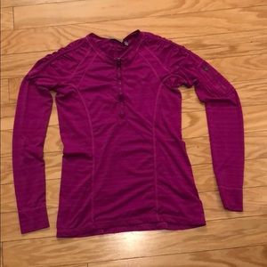 Long sleeve workout top